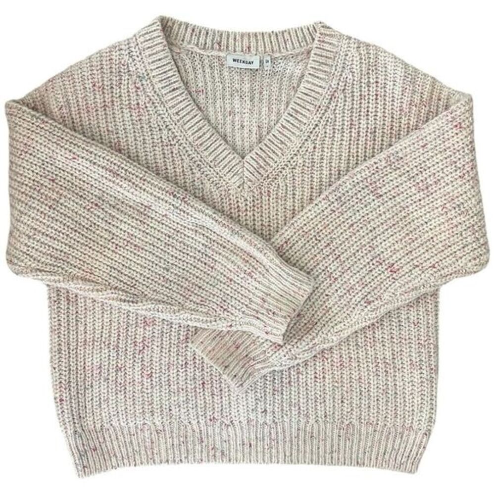 weekday v neck confetti sweater size s